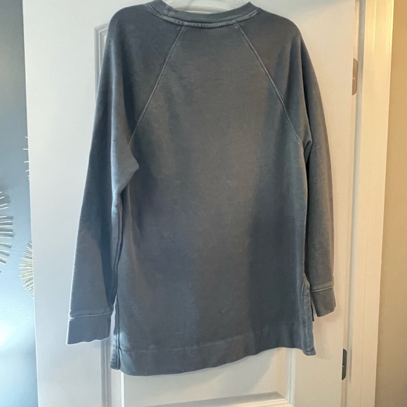 cool grey crew neck - Picture 2 of 3